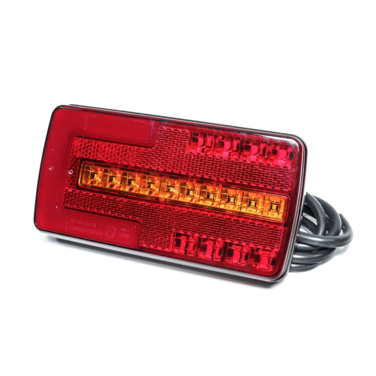 LED Rückleuchten – Für Traktoren, Anhänger und Lkw!